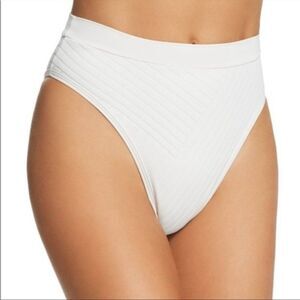 L*space Womens Size Small Frenchi Bikini Bitsy Cut Bottom in Cream